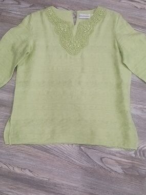 Alfred Dunner Light Green Embroidered V-Neck Tunic